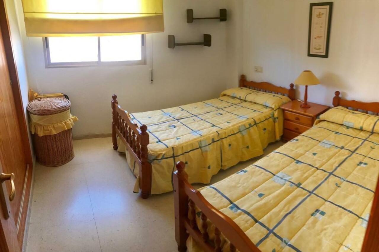 Apartment In Poniente Beach เบนิดอร์ม ภายนอก รูปภาพ