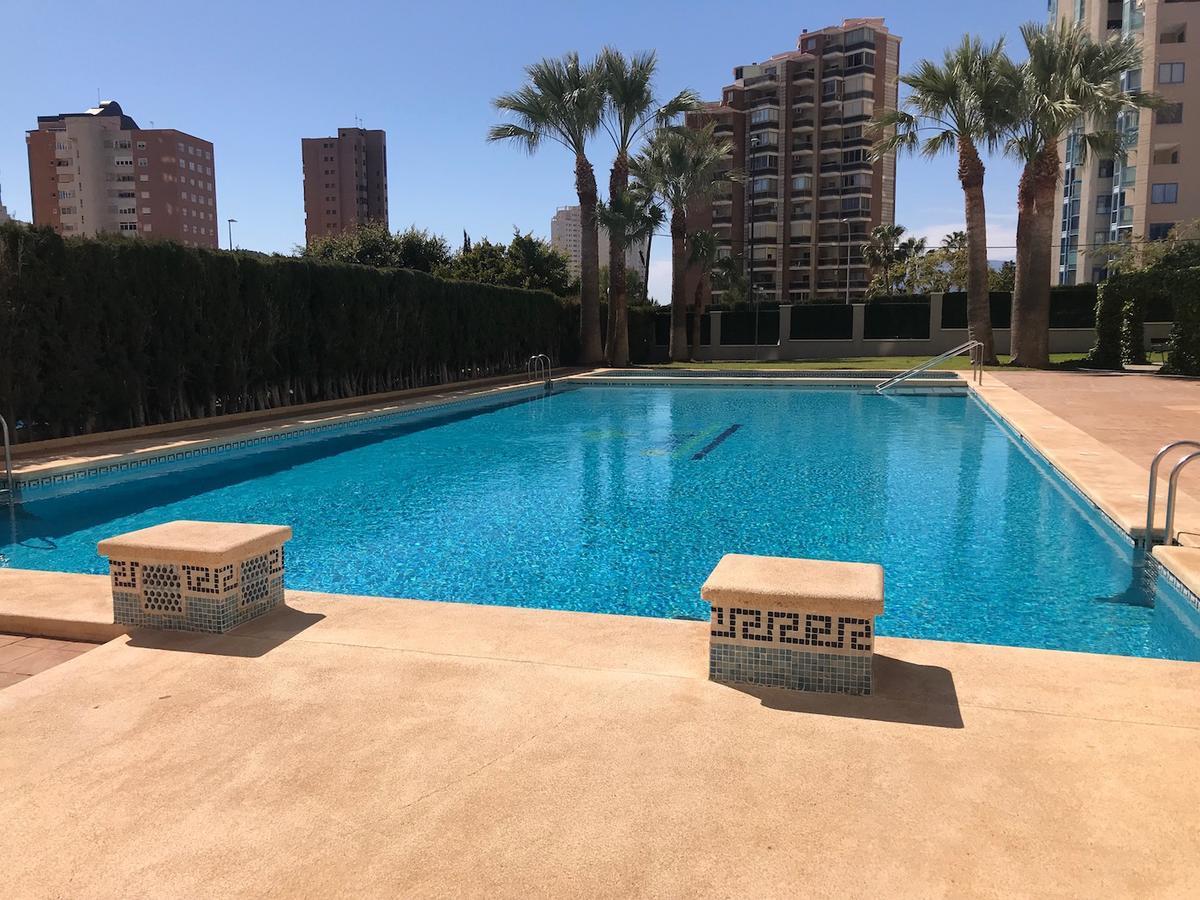 Apartment In Poniente Beach เบนิดอร์ม ภายนอก รูปภาพ